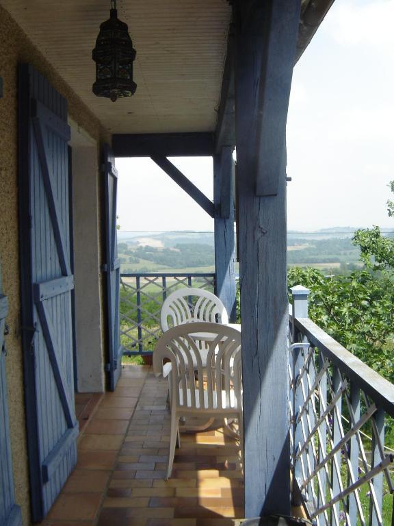 Maison Artigouha Panzió Loubieng Szoba fotó